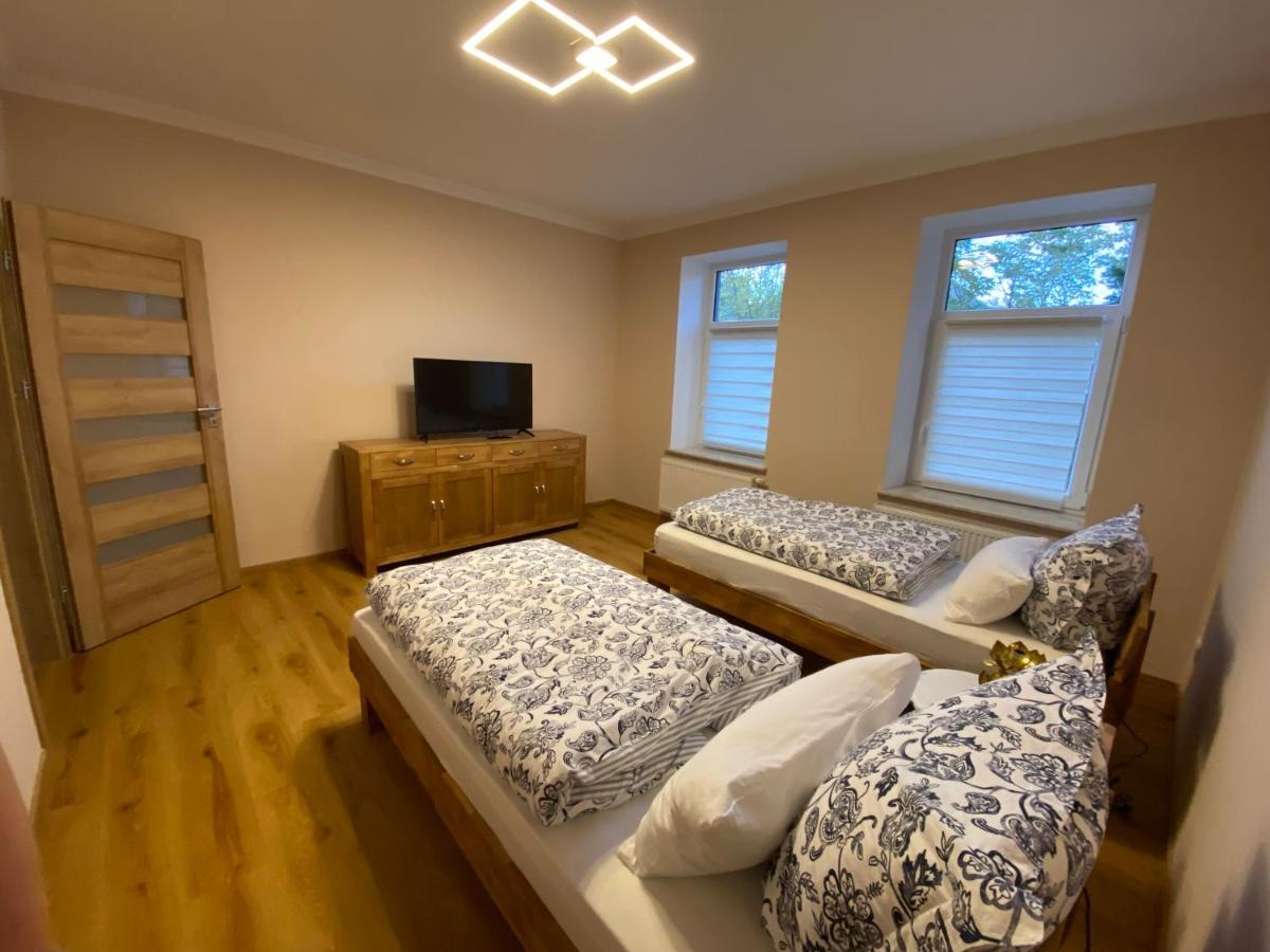 2 Raum Apartment Mit Terrasse, Hell Und Stilvoll Borna Exteriér fotografie