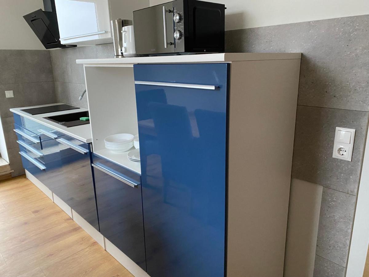 2 Raum Apartment Mit Terrasse, Hell Und Stilvoll Borna Exteriér fotografie