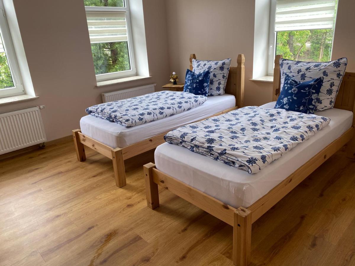 2 Raum Apartment Mit Terrasse, Hell Und Stilvoll Borna Exteriér fotografie